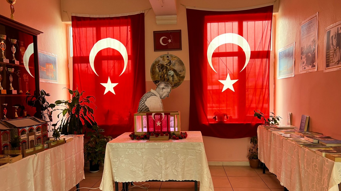 Öğrencilerimizin Atatürk Sevgisi.