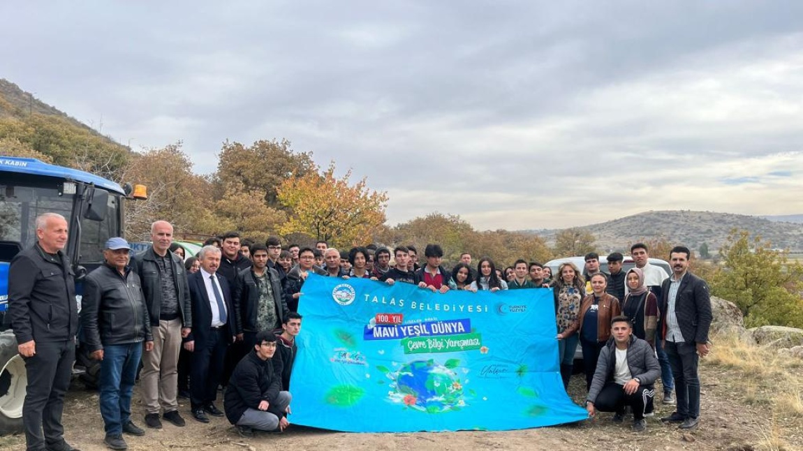 Mavi Yeşil Dünya Projesi kapsamında Ali Dağı'na Fidan Dikimi Yapıldı.